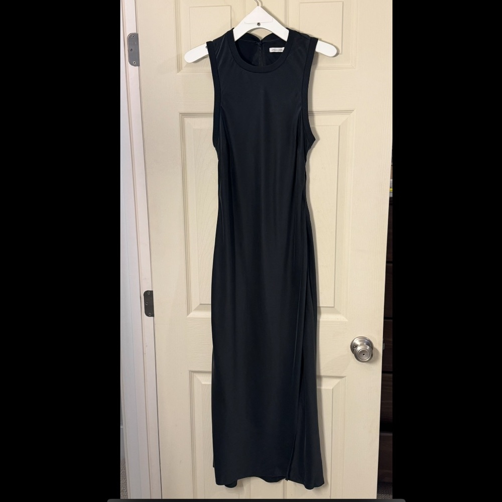Chic Black Sleeveless Maxi Dress